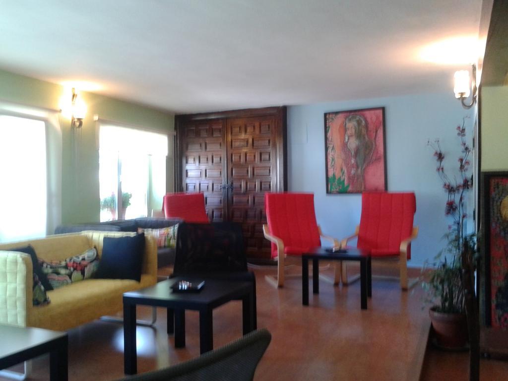 Hostal "Los Chanos El Ruso" Галенде Экстерьер фото