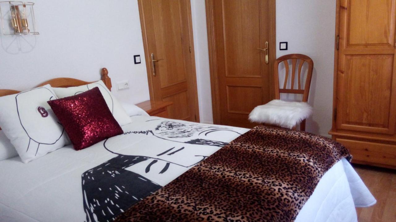 Hostal "Los Chanos El Ruso" Галенде Экстерьер фото